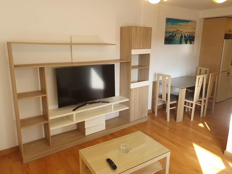 Apartamento Bj D Aire Acond 4 Huesp Wifi *